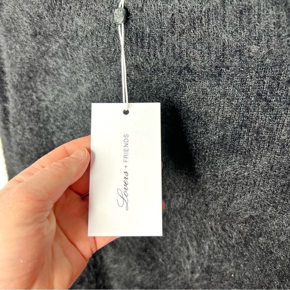 Lover + Friends Black Bell Sleeve Eyelash Pullover Fuzzy Black Sweater Size XXS - Picture 9 of 16